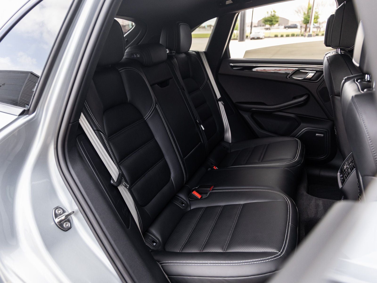 2026 Porsche Macan Macan T