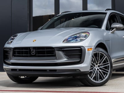 2026 Porsche Macan Macan T