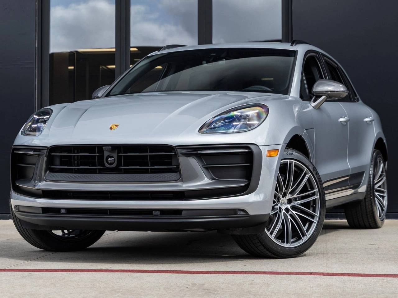 2026 Porsche Macan Macan T