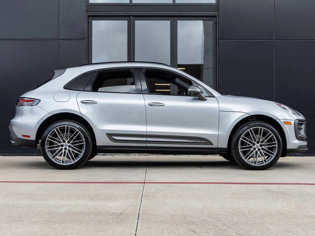 2026 Porsche Macan Macan T