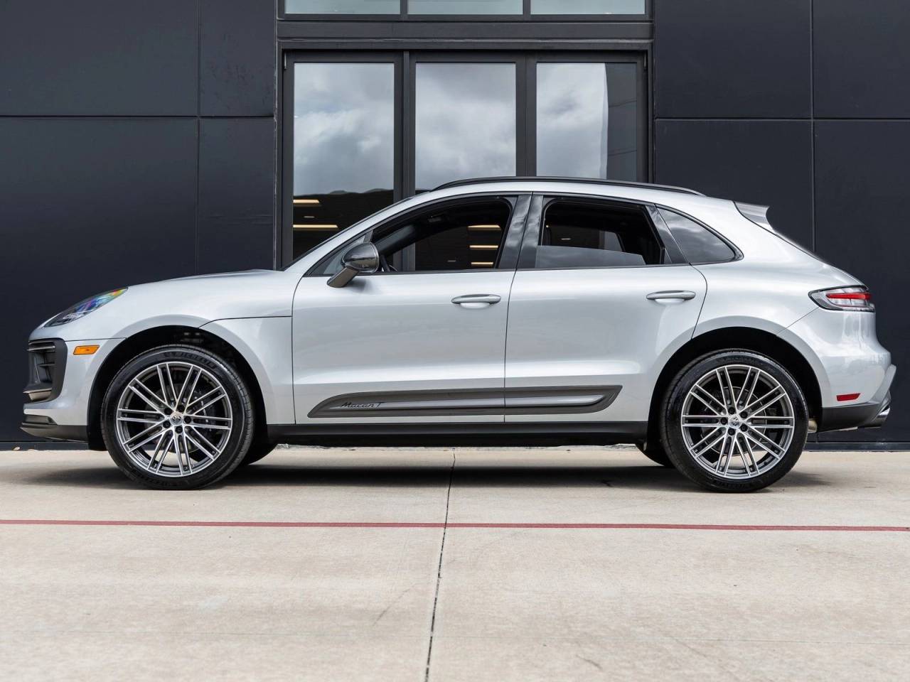 2026 Porsche Macan Macan T