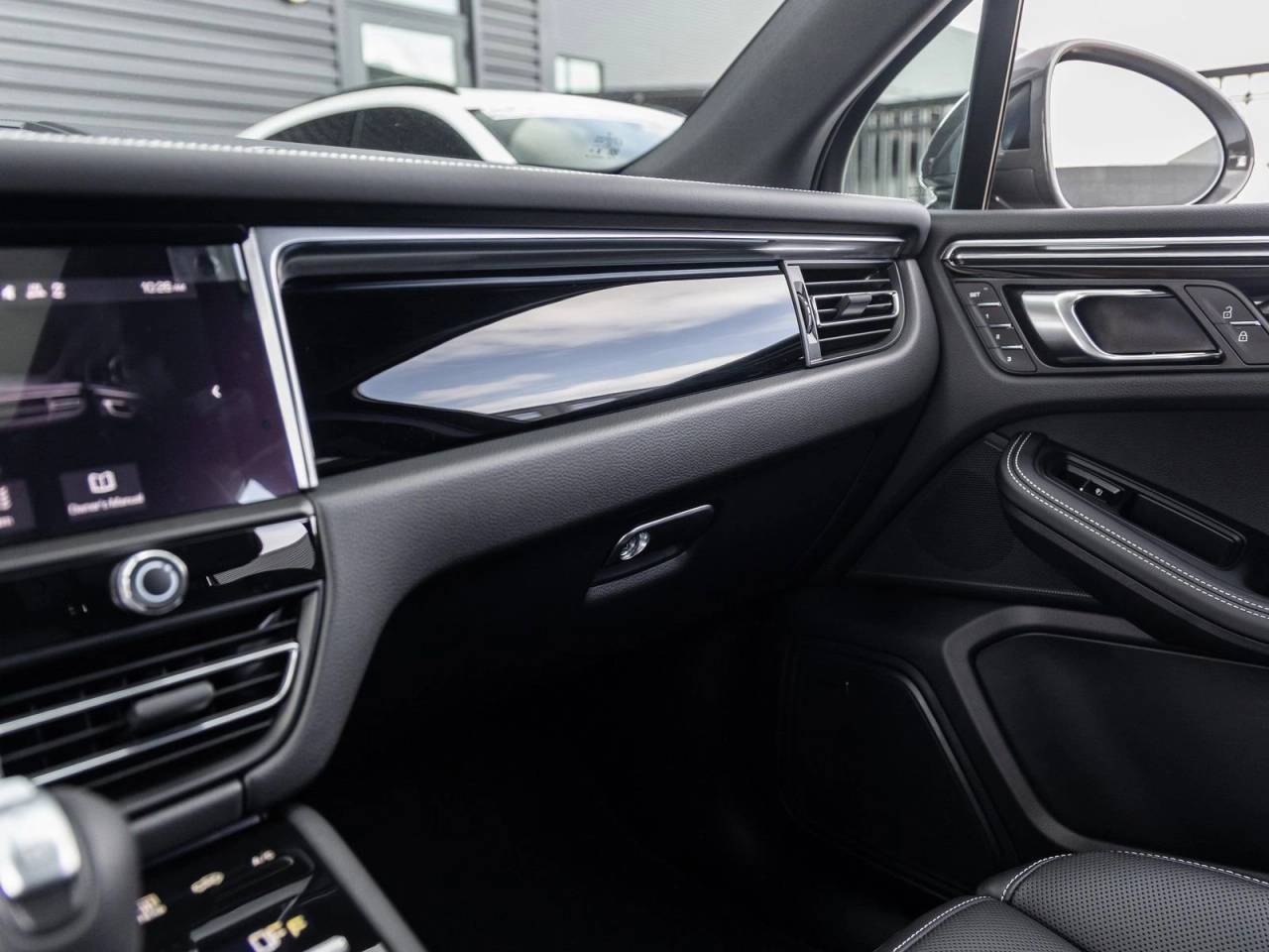 2026 Porsche Macan Macan T