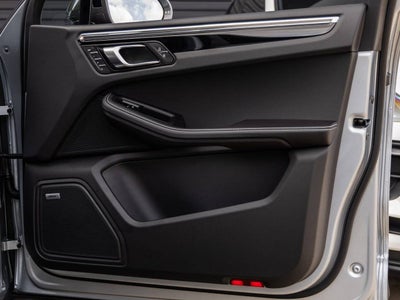 2026 Porsche Macan Macan T