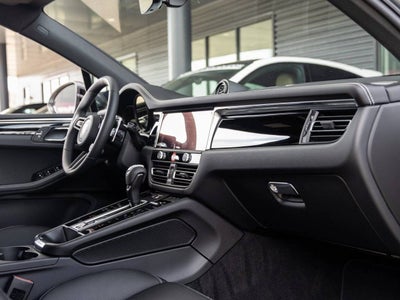 2026 Porsche Macan Macan T