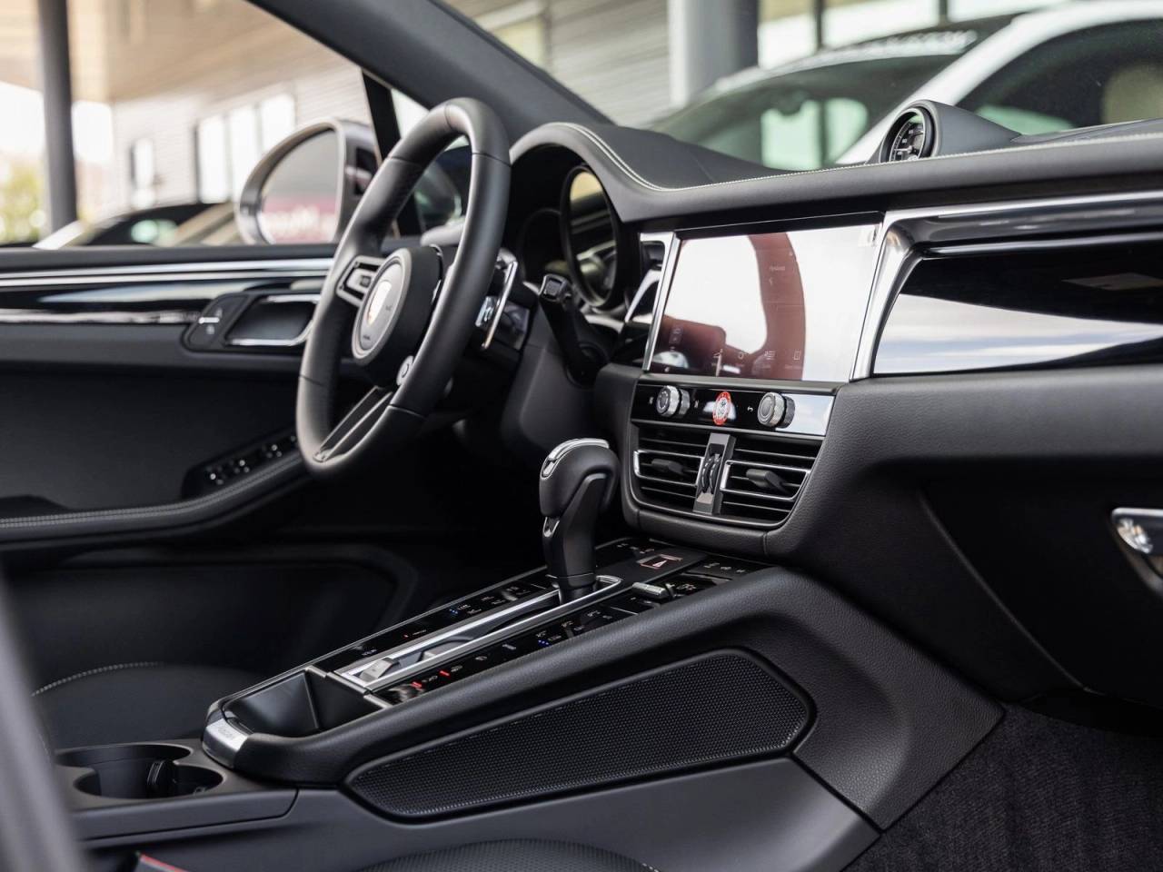 2026 Porsche Macan Macan T