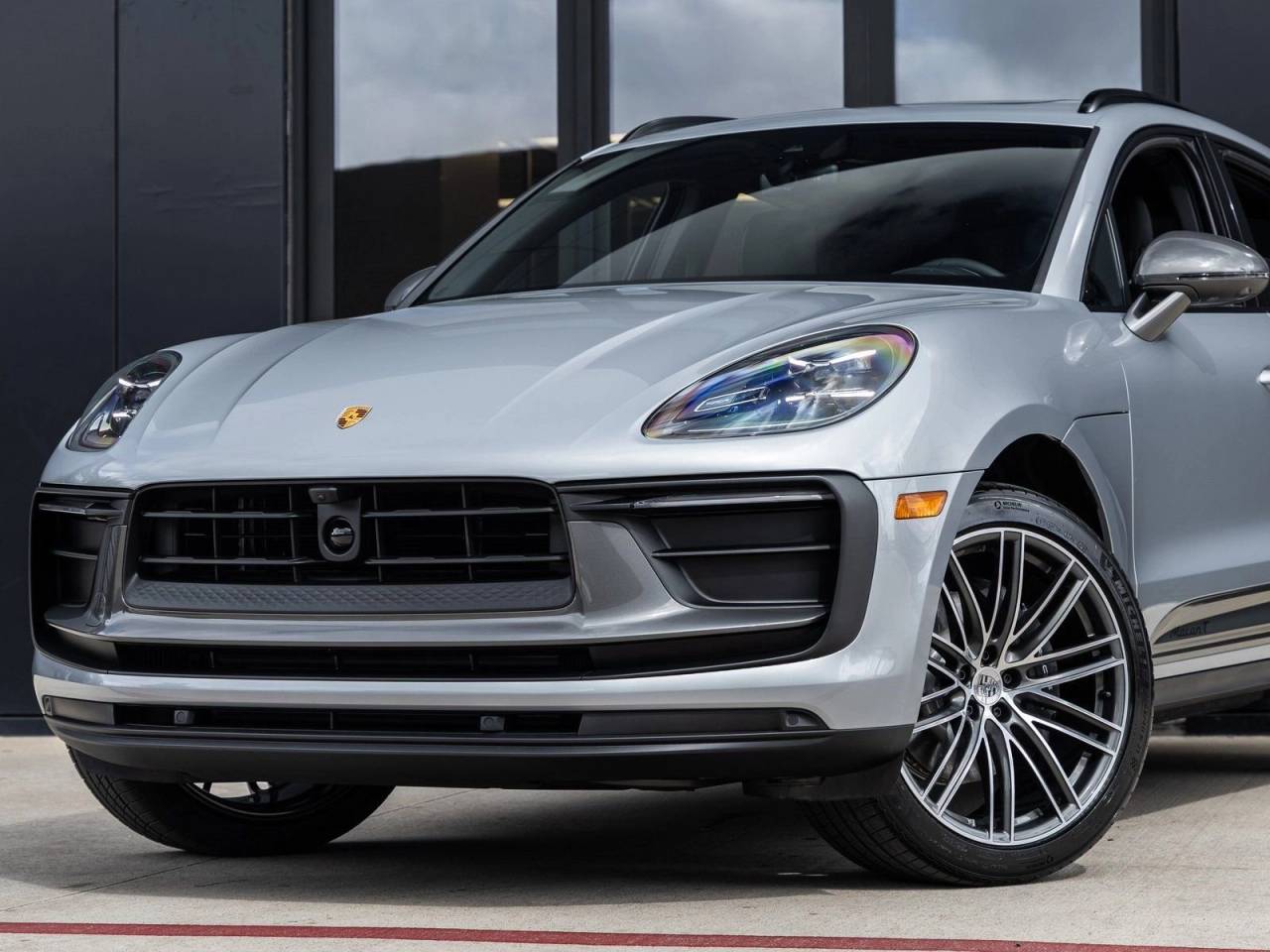 2026 Porsche Macan Macan T