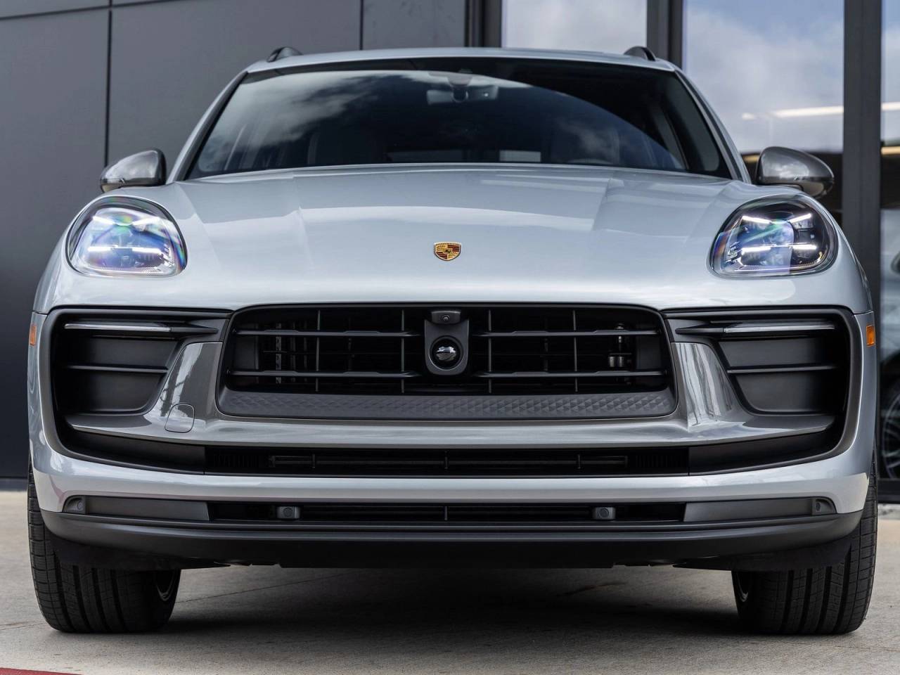 2026 Porsche Macan Macan T