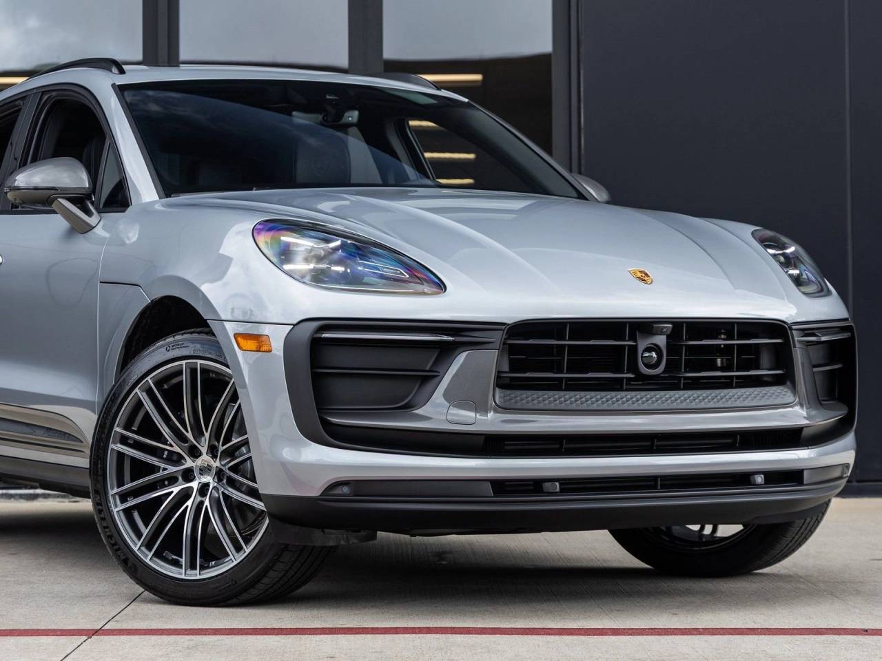 2026 Porsche Macan Macan T