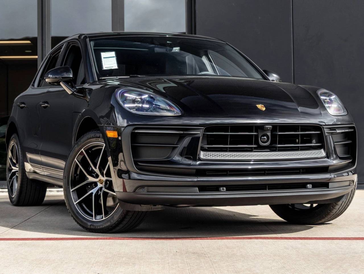 2026 Porsche Macan Macan