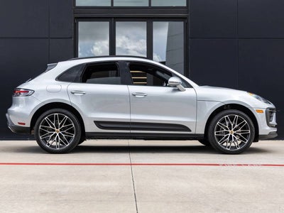 2026 Porsche Macan Macan