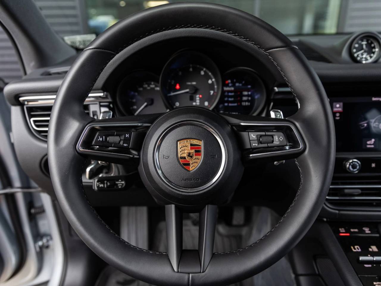 2026 Porsche Macan Macan