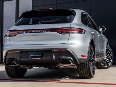 2026 Porsche Macan Macan