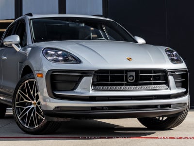 2026 Porsche Macan Macan