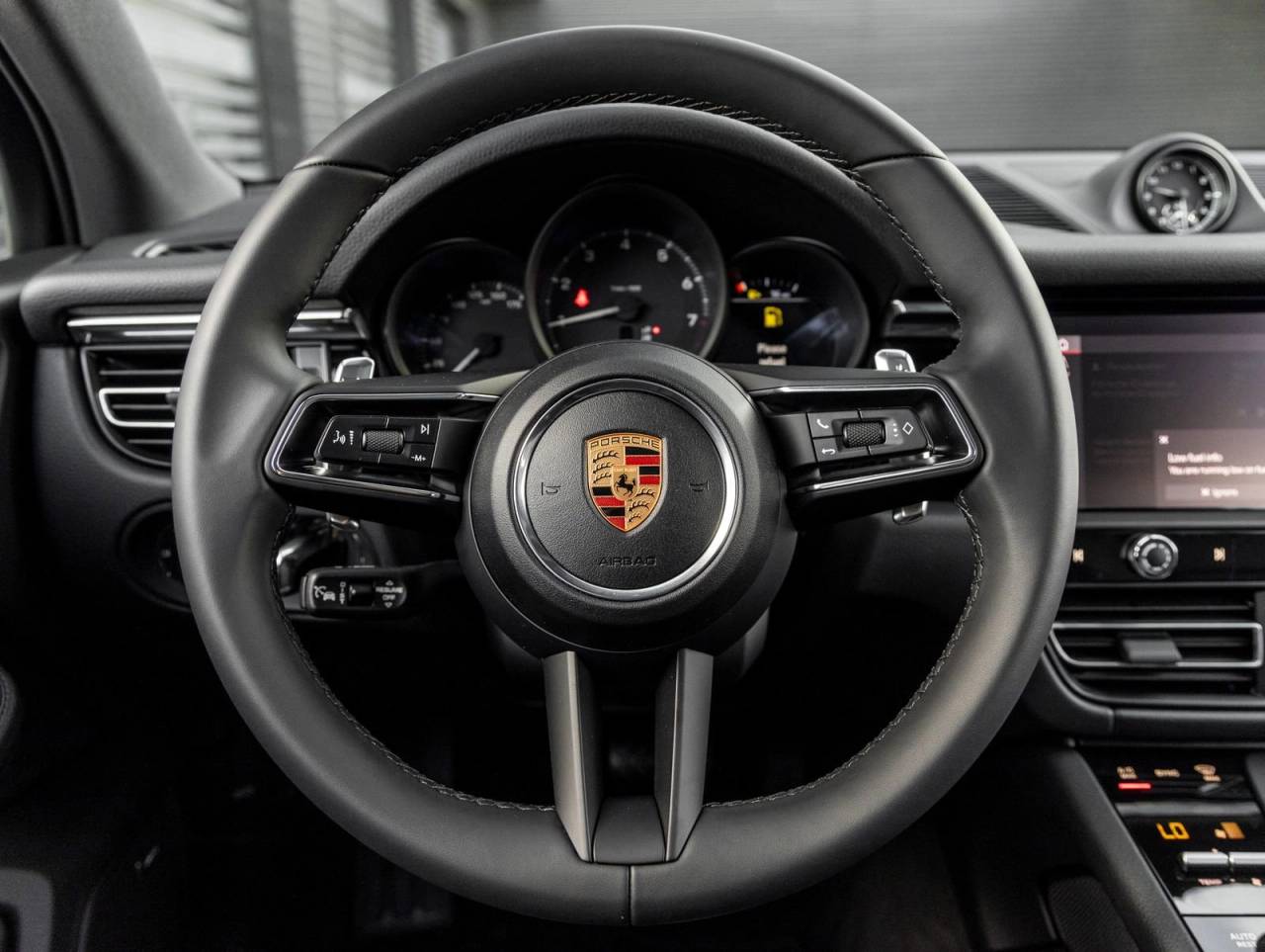 2026 Porsche Macan Macan