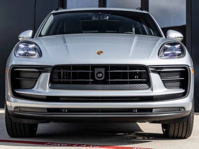 2026 Porsche Macan Macan