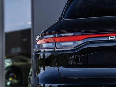 2026 Porsche Macan Macan