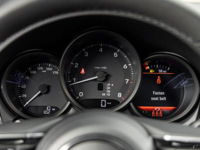 2026 Porsche Macan AWD