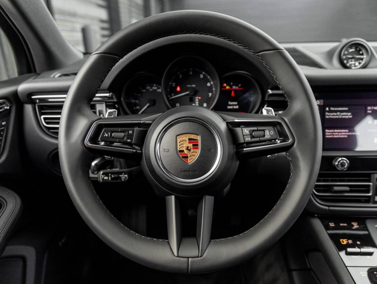 2026 Porsche Macan Macan