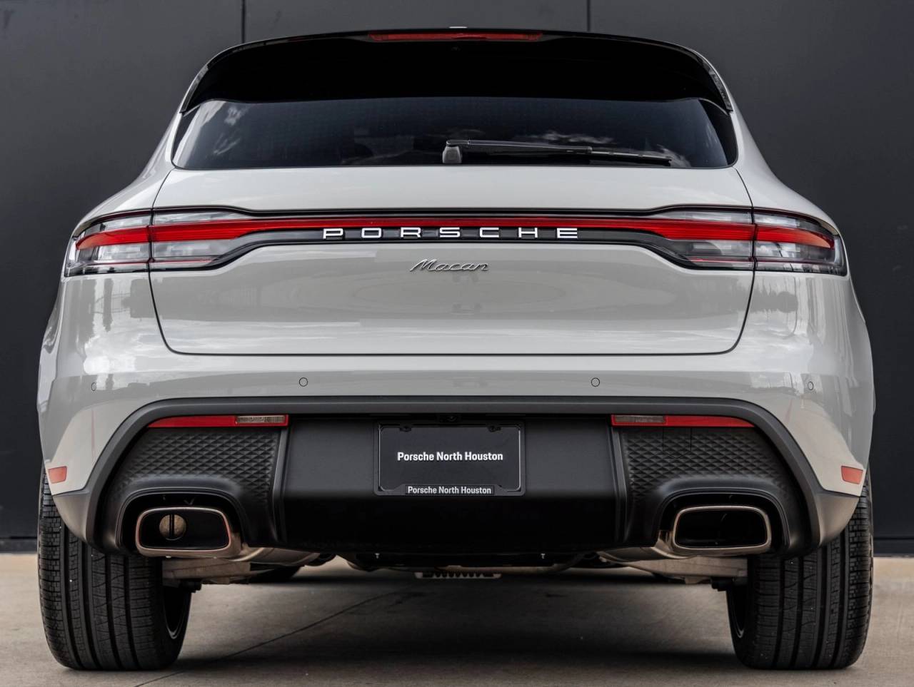 2026 Porsche Macan Macan