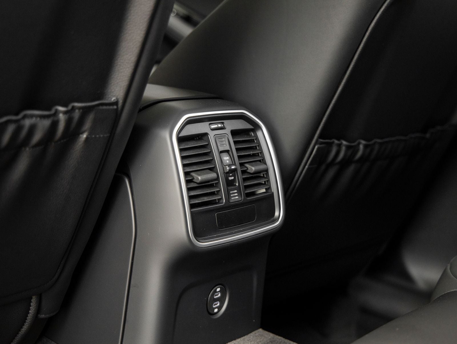 2026 Porsche Macan Macan T