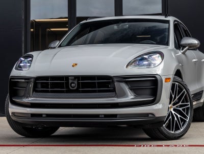 2026 Porsche Macan Macan T