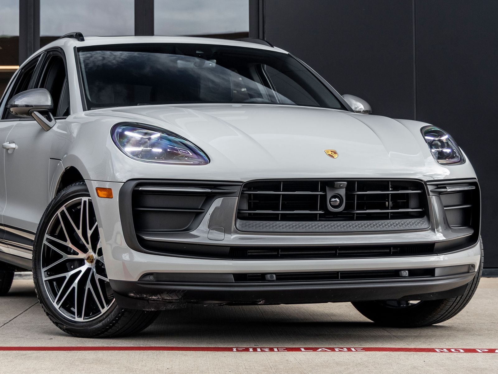 2026 Porsche Macan Macan T
