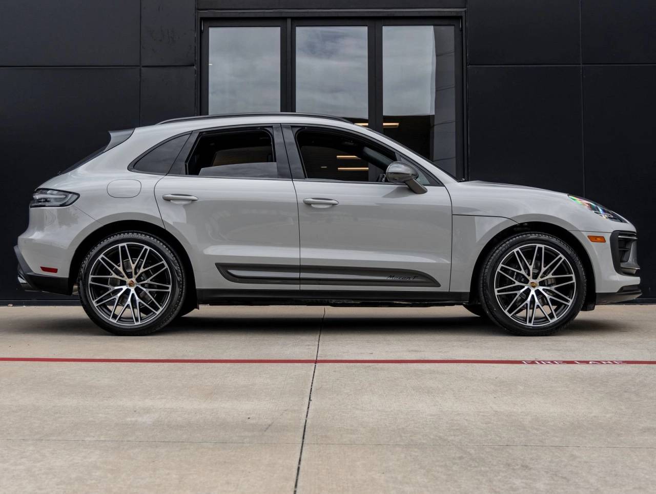 2026 Porsche Macan Macan T