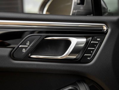 2026 Porsche Macan Macan T