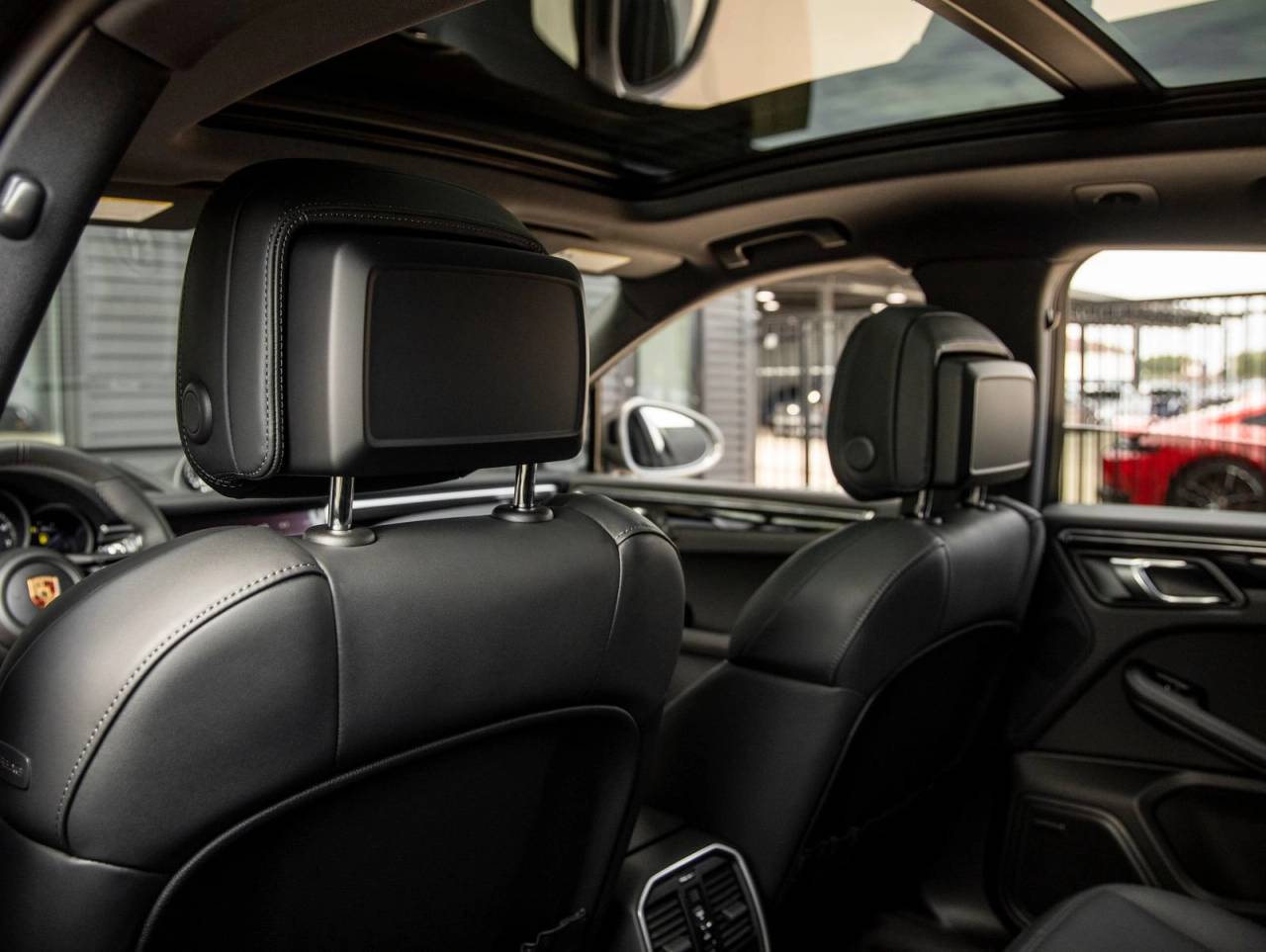 2026 Porsche Macan Macan T