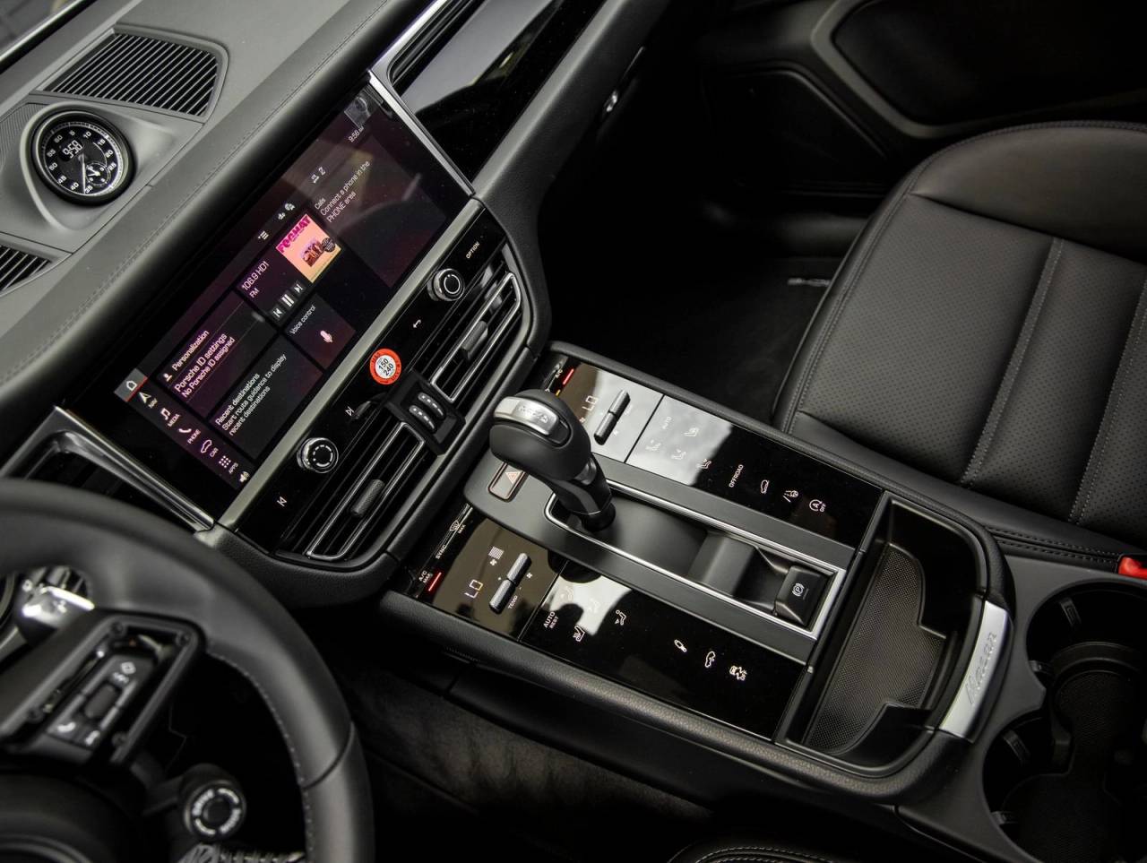 2026 Porsche Macan Macan T