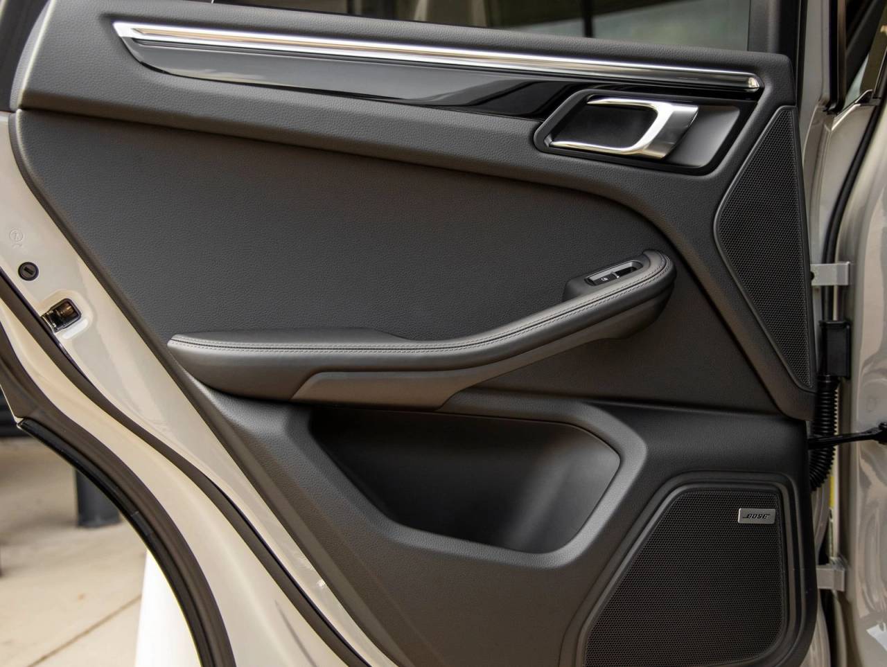 2026 Porsche Macan Macan T