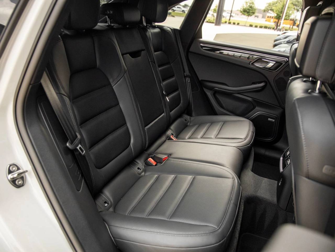 2026 Porsche Macan Macan T