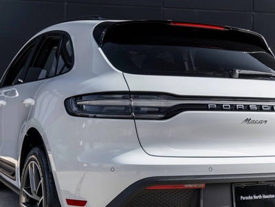 2026 Porsche Macan Macan