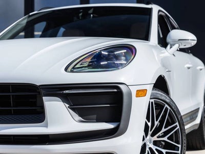 2026 Porsche Macan Macan