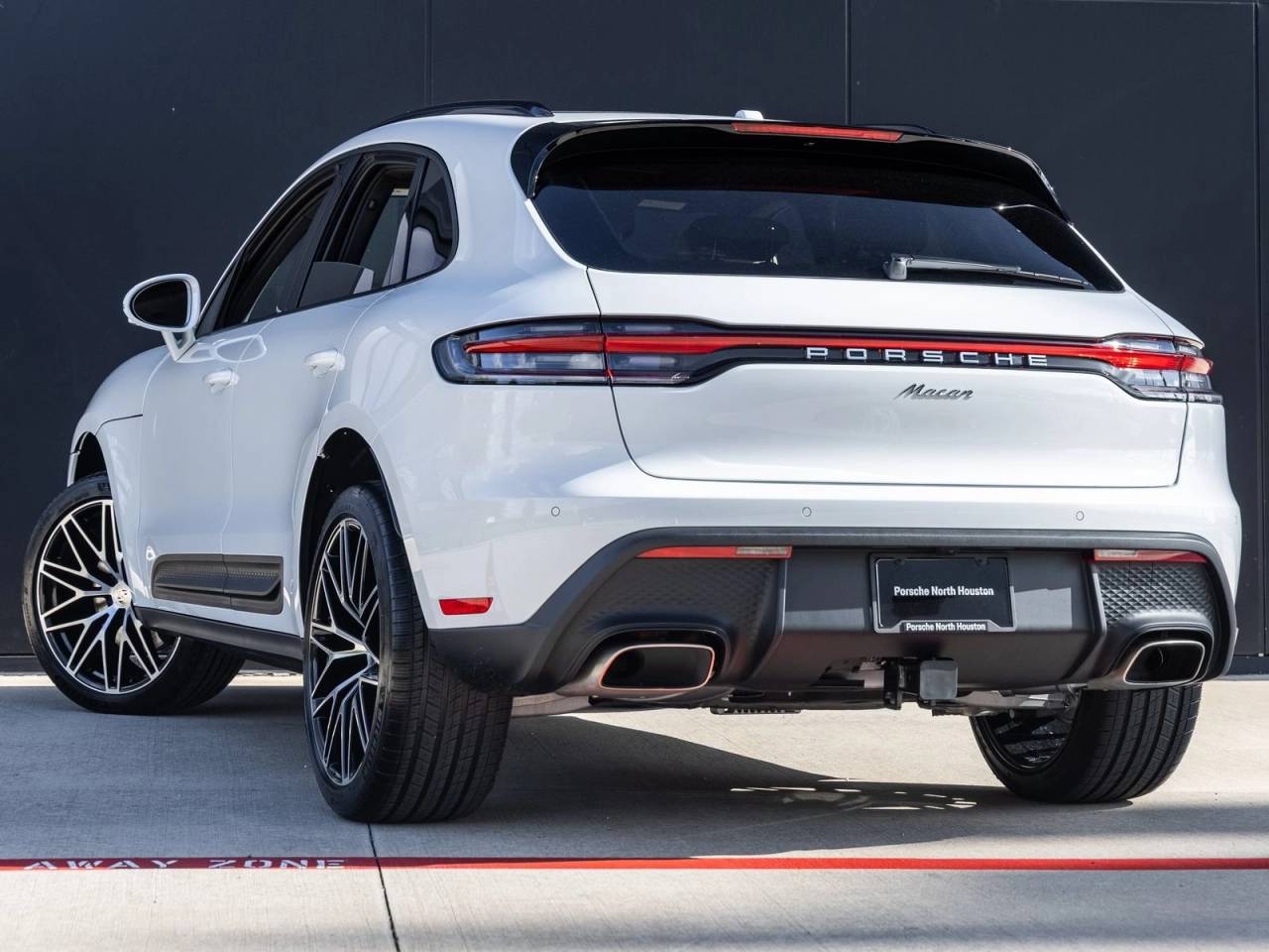 2026 Porsche Macan Macan
