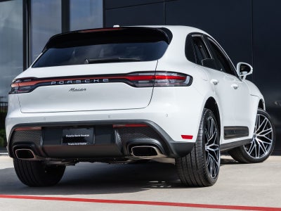 2026 Porsche Macan Macan