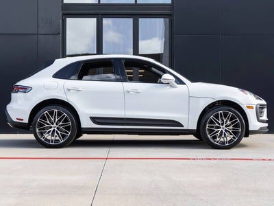 2026 Porsche Macan Macan