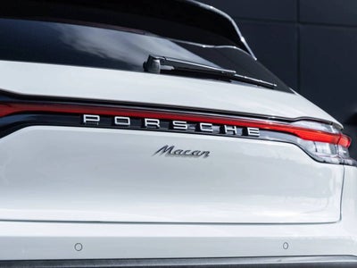 2026 Porsche Macan Macan