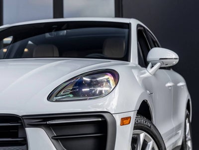 2026 Porsche Macan Macan
