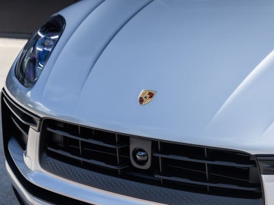 2026 Porsche Macan Macan