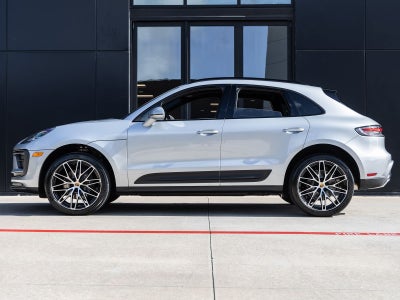 2026 Porsche Macan Macan