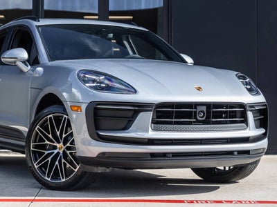 2026 Porsche Macan Macan