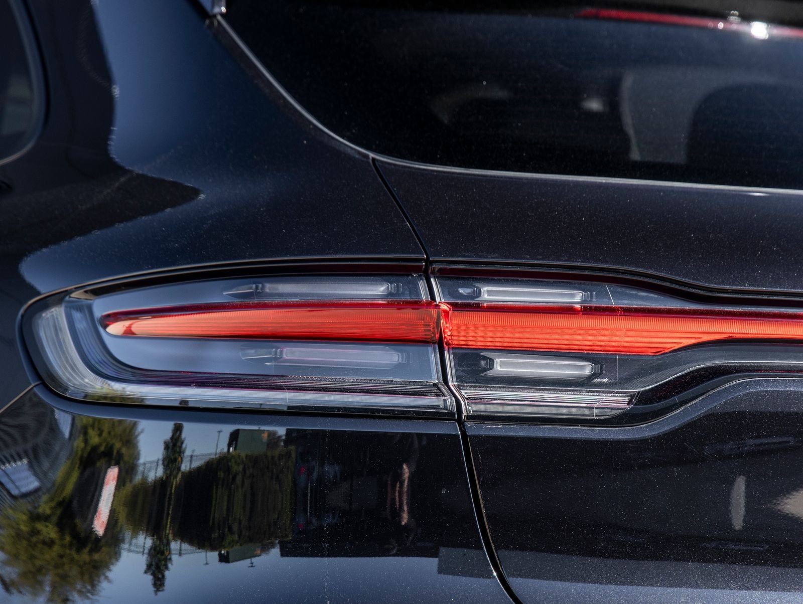 2023 Porsche Macan Macan (MY23)