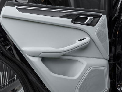 2023 Porsche Macan Macan (MY23)