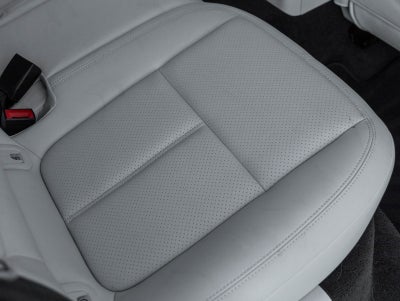 2023 Porsche Macan Macan (MY23)