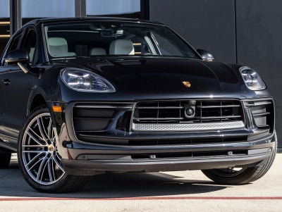 2023 Porsche Macan Macan (MY23)
