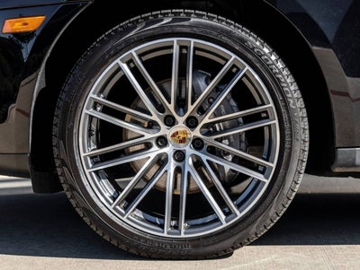 2023 Porsche Macan Macan (MY23)