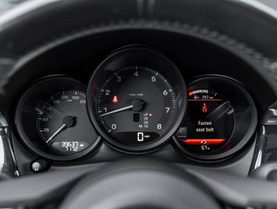 2023 Porsche Macan Macan (MY23)