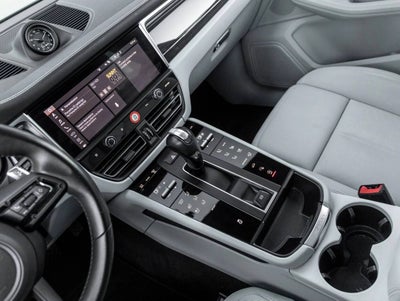 2023 Porsche Macan Macan (MY23)