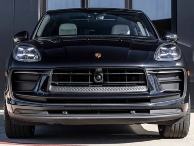 2023 Porsche Macan Macan (MY23)